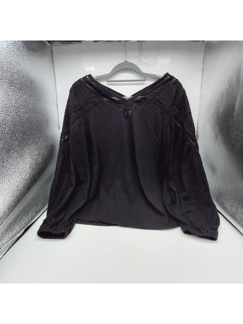Chicos Black Lace Shirt Size 1 ( Large) Cutout 3/4 Sleeve